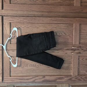 Black skinny jeans
